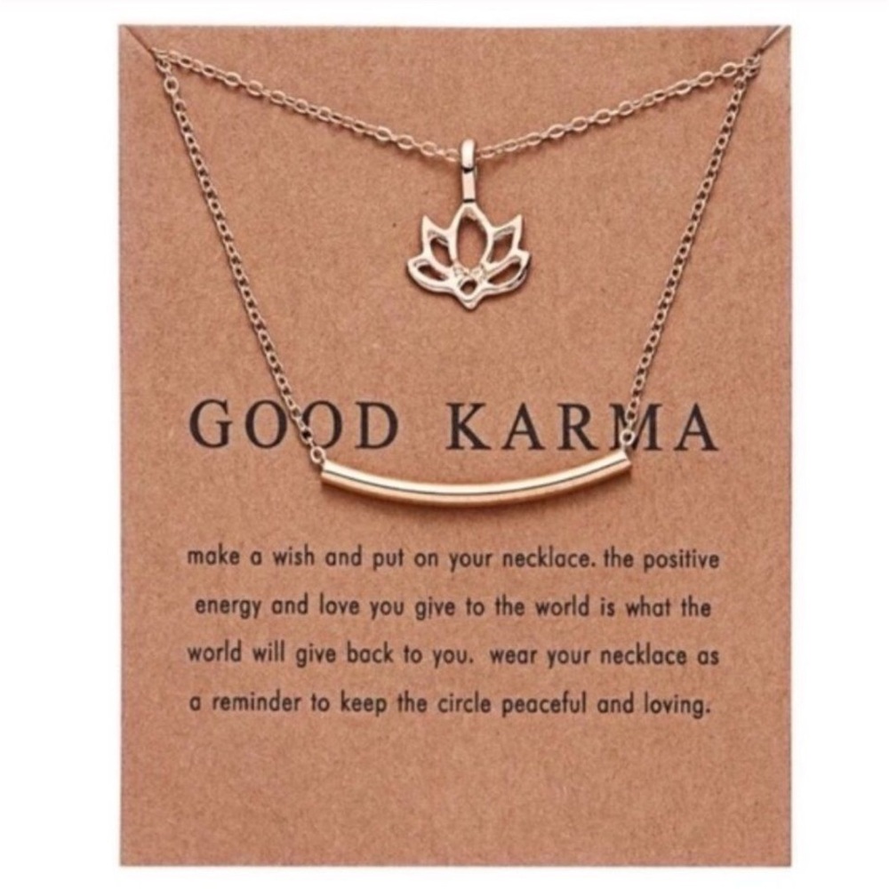 Gold lotus necklace - Picture 8 of 8